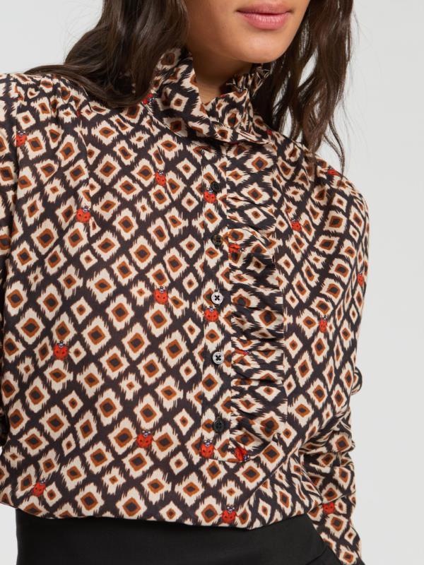 VILAGALLO CAMISA VOLANTES IKAT Y MARIQUITAS PRINT