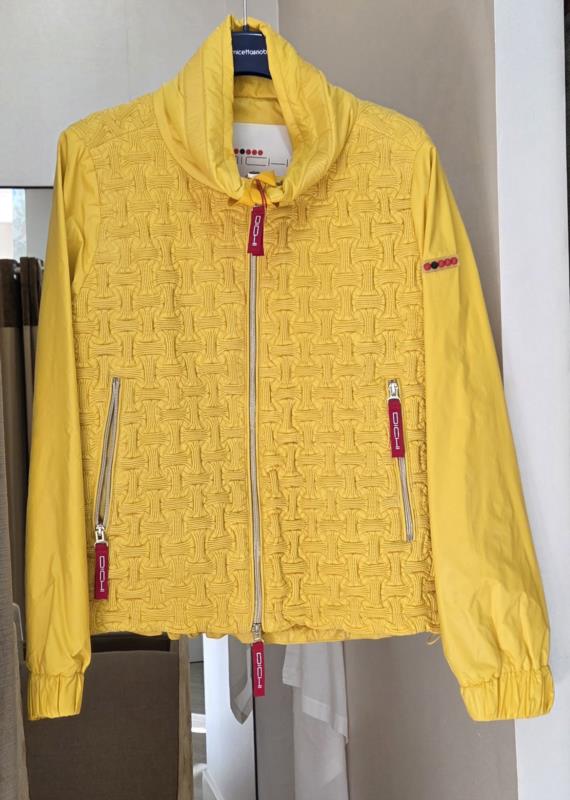 DICHI PARKA MAIARA COLOR AMARILLO