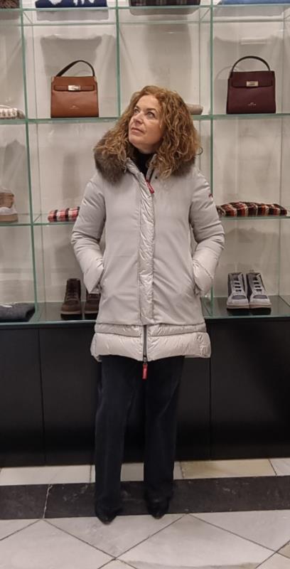 DICHI PARKA SORA GRIS