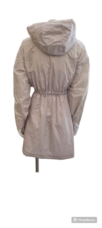 Parka modelo Cloe de DICHI color beige